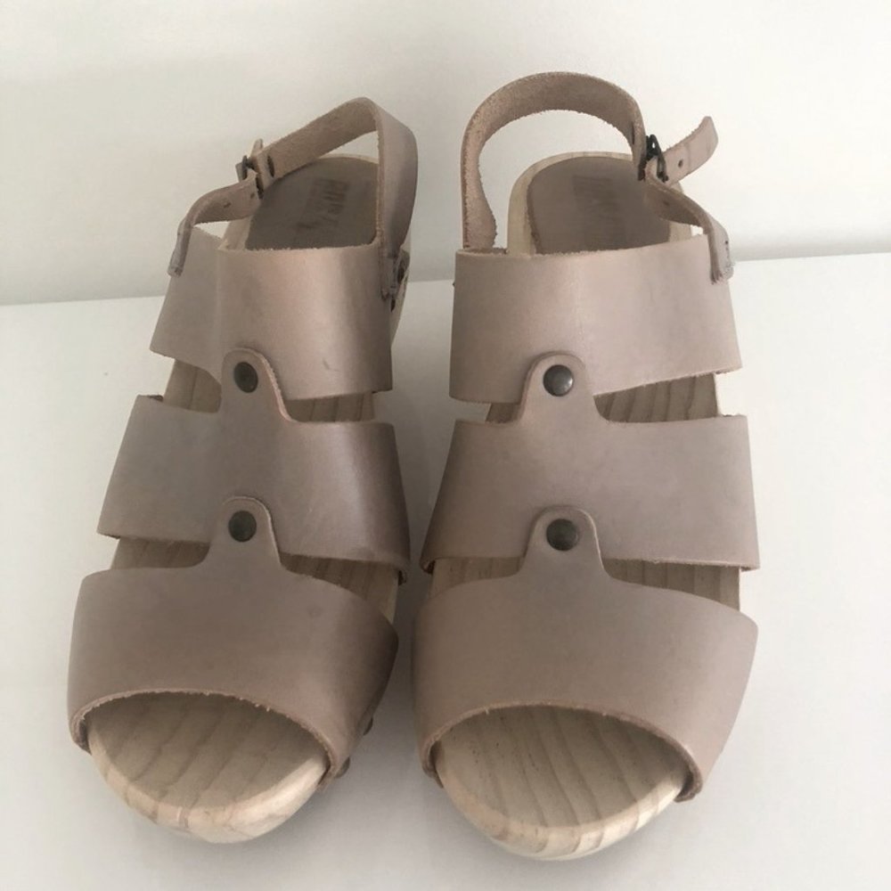 Bosabo Tan Clog Sandal size 39
